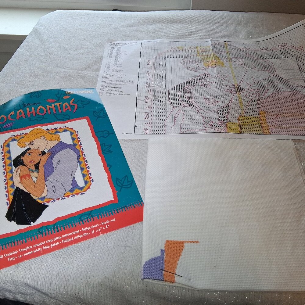 Disney Pocahontas Cross Stitch Kit First Embrace Pattern Aida Fabric Only